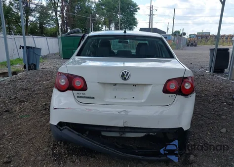 2009 Volkswagen Jetta S from USA, damaged, VIN 3VWJM71K09M091585